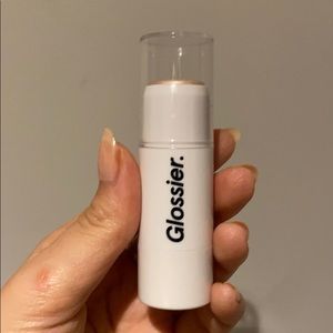 Glossier Quartz Haloscope